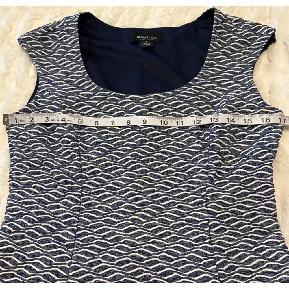 Chic Wave Pattern Mini Dress - Picture 9 of 16